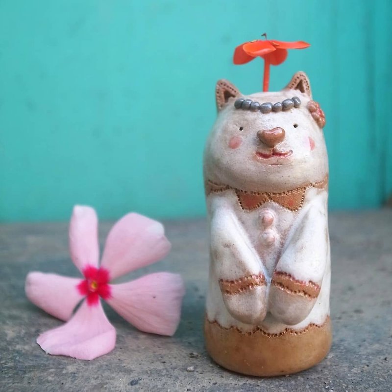 Fat 喵 Mimi ceramic hand made small flower - Pottery & Ceramics - Pottery 