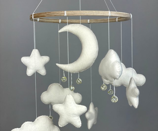 Star best sale crib mobile