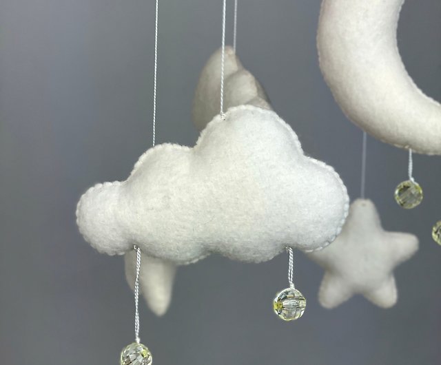 Crib Mobile Animals - Cloud Island™ Neutral