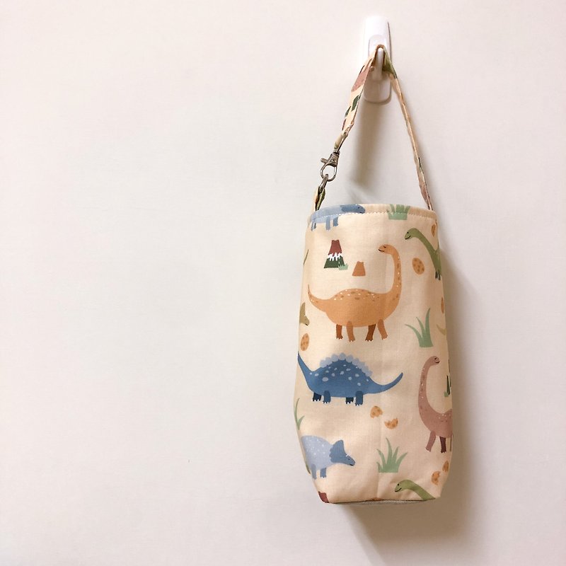 [Snowflake Pear] Jurassic handmade beverage bag / small walking bag / environmental protection cup bag - Other - Cotton & Hemp Multicolor