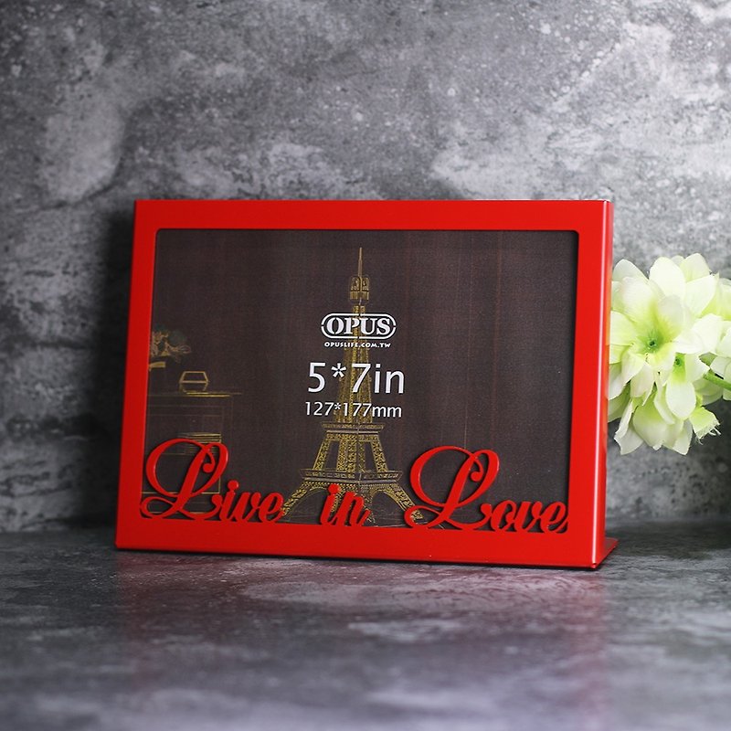 [OPUS Dongqi Metalworking] 5*7 inch desktop vertical photo frame/English cursive writing frame/metal photo frame - Picture Frames - Other Metals Red