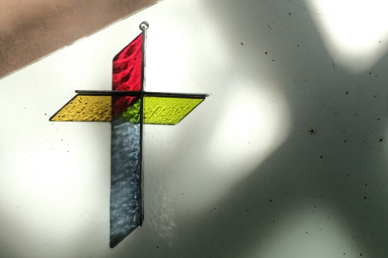 Four Colors - Christian Cross Stained Glass Home Decor - ของวางตกแต่ง - แก้ว 