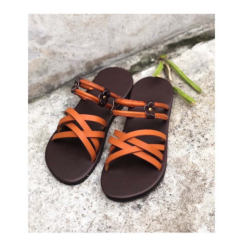 Summer Sandal Boho Bohemian Shoe Flat Slip on Sandal Handmade Leather Shoe - 女皮鞋 - 人造皮革 咖啡色