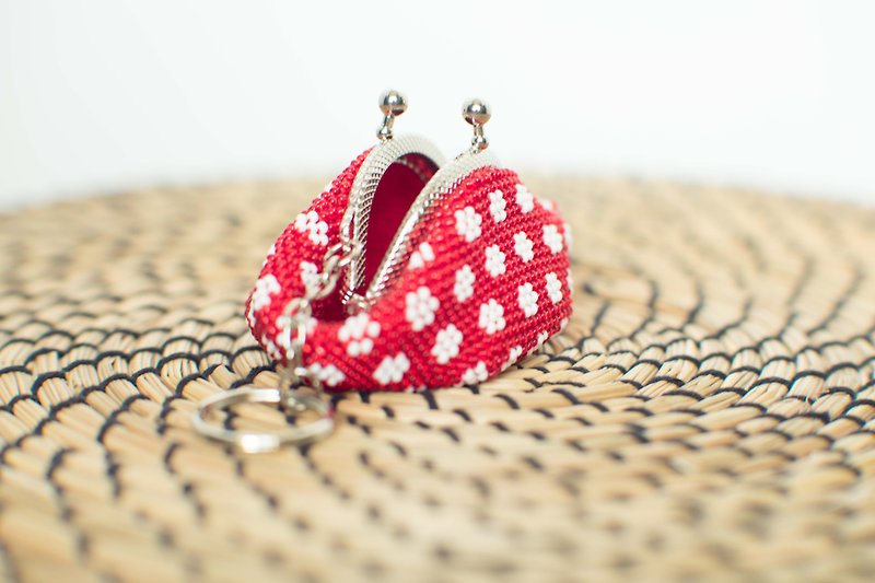 Red beaded coin purse with white dots.Polka dot wallet. Kiss lock coin pouch. - Coin Purses - Other Materials Red