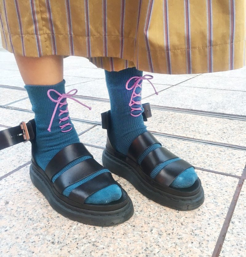 XX Socks/文青款綁繩中統襪/孔雀藍/接單訂製 - 襪子 - 棉．麻 藍色