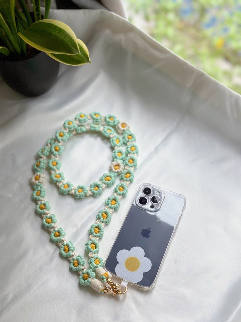 Woven 6 Petal Daisy Phone Lanyard - เชือก/สายคล้อง - ผ้าฝ้าย/ผ้าลินิน ขาว