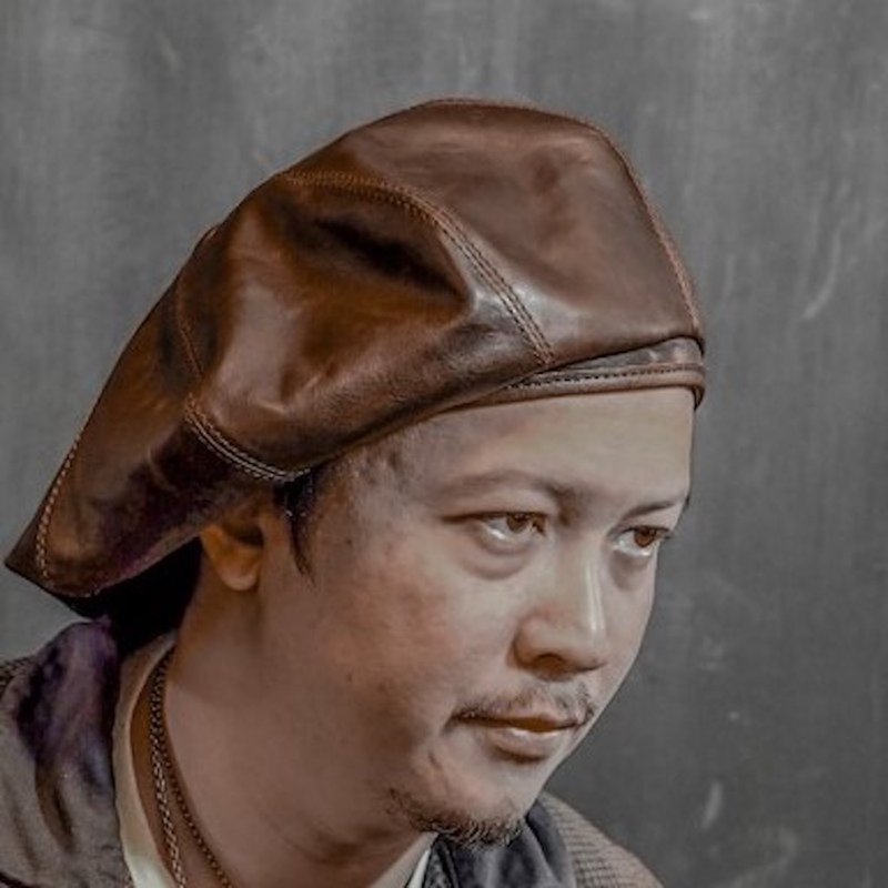 Leather Beret 植鞣革貝雷帽 - 深咖 - 帽子 - 真皮 咖啡色