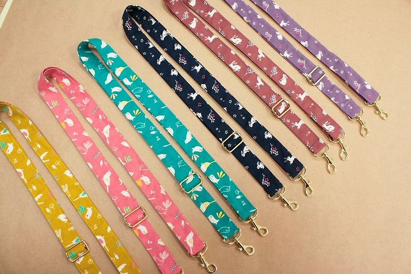 Chuyu [花布恋Fabric Series] Adjustable strap (M)/width 2.4cm - กระเป๋าแมสเซนเจอร์ - วัสดุอื่นๆ หลากหลายสี