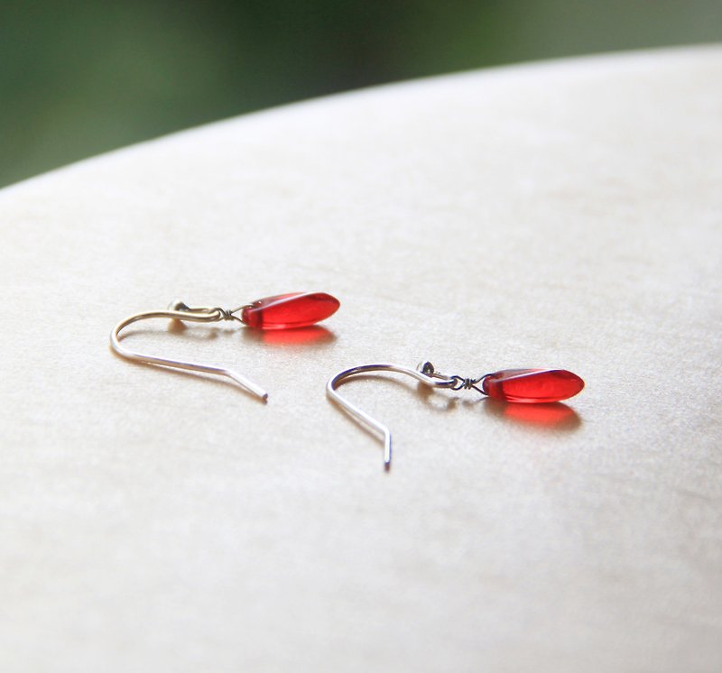 極簡系列- 迷人嬌紅 - 925純銀手作耳環 免費改夾式  銀飾 禮物 包裝 - 耳環/耳夾 - 其他金屬 紅色