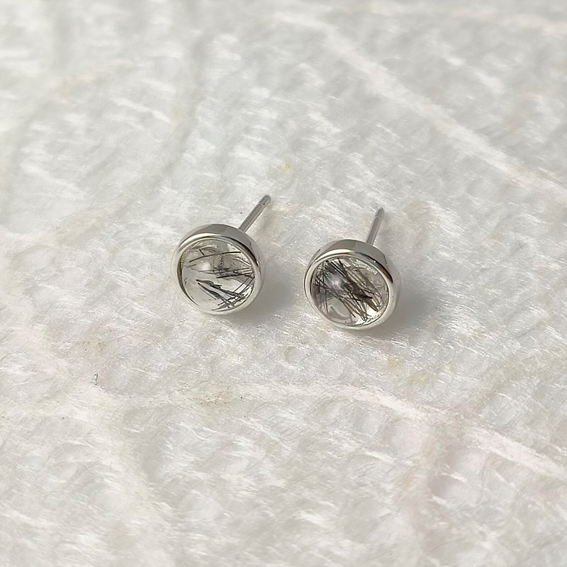Carefully selected semi-precious Gemstone[black hair crystal] sterling silver earrings / semi- Gemstone stone earrings / simple / original / versatile - ต่างหู - เครื่องเพชรพลอย สีดำ
