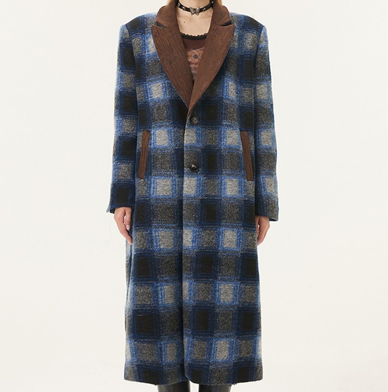 American retro blue plaid stitching retro corduroy long cotton coat - เสื้อสูท/เสื้อคลุมยาว - วัสดุอื่นๆ สีน้ำเงิน