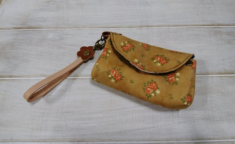 Yellowish small floral three wallet card package - Coin Purses - Cotton & Hemp Gold