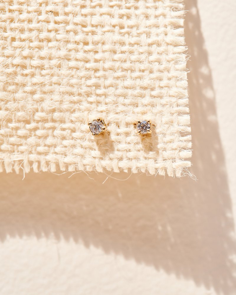 Clarity Stud - Earrings & Clip-ons - Sterling Silver Gold