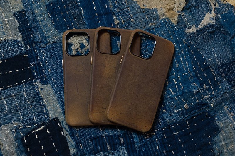 KUDU wild antelope skin suitable for Apple iphone15/14/13/12ProMax retro niche mobile phone case - เคส/ซองมือถือ - หนังแท้ 