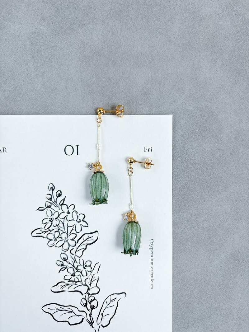 Preserved Flower-Lily of the Valley-Florence-Long Rhinestone Earrings - ต่างหู - พืช/ดอกไม้ สีเทา