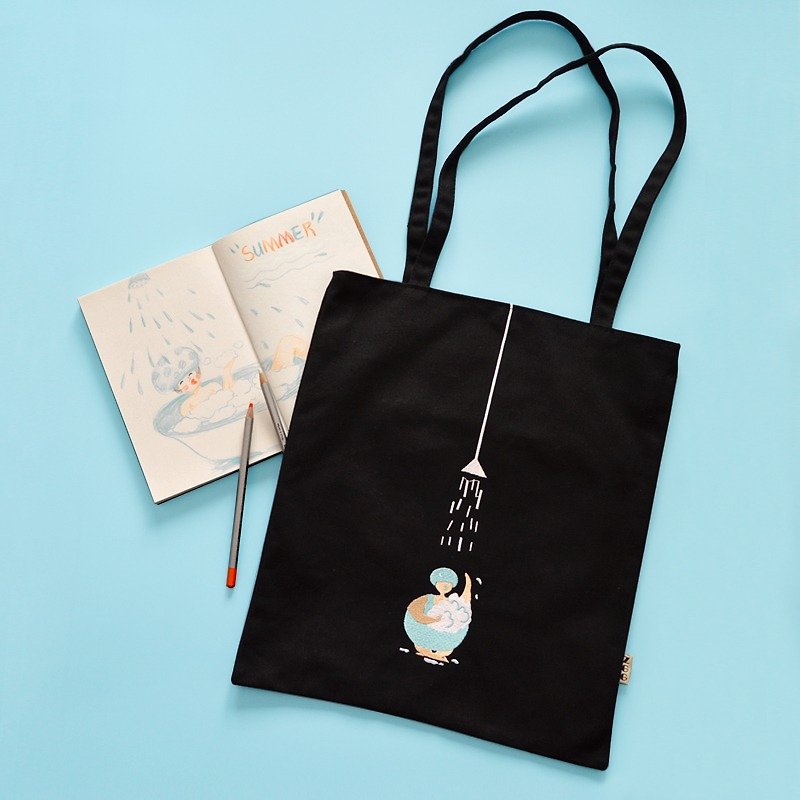 Summer shower pattern embroidered high quality canvas tote bag with inner bag and durable shoulder bag - กระเป๋าแมสเซนเจอร์ - ผ้าฝ้าย/ผ้าลินิน สีดำ