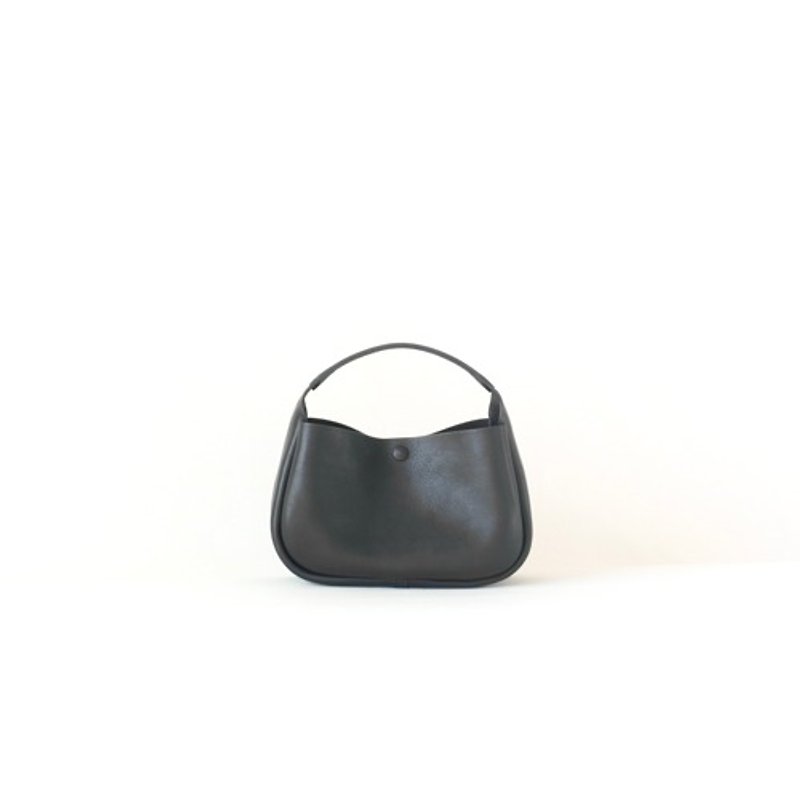 Minimum Tote [radka] Hand-stitched - Handbags & Totes - Genuine Leather Black