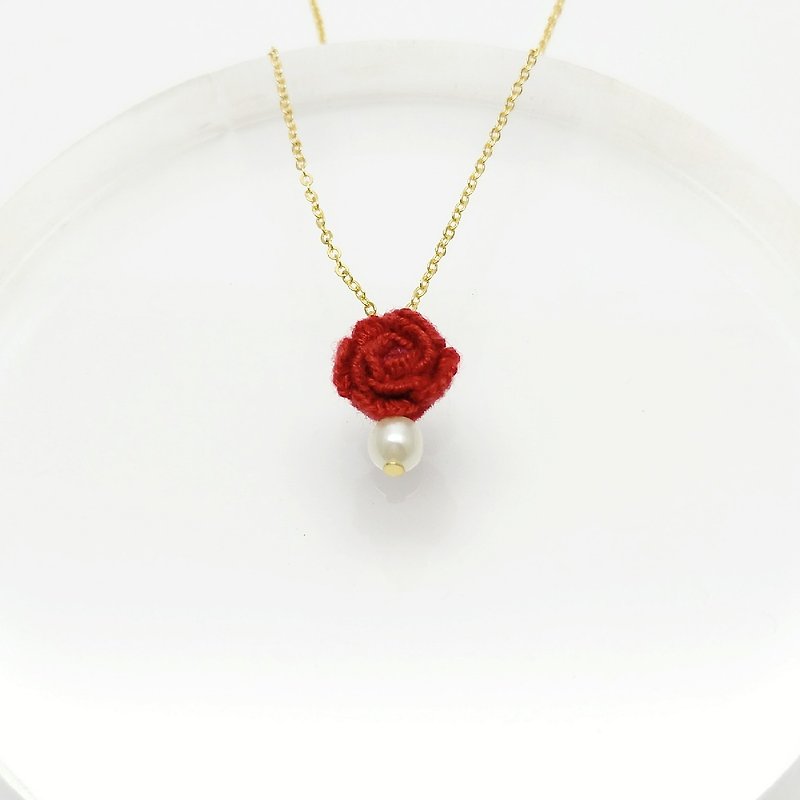 Hand Embroidery Rose Pearl Necklace | Three-dimensional embroidery - Necklaces - Thread Red