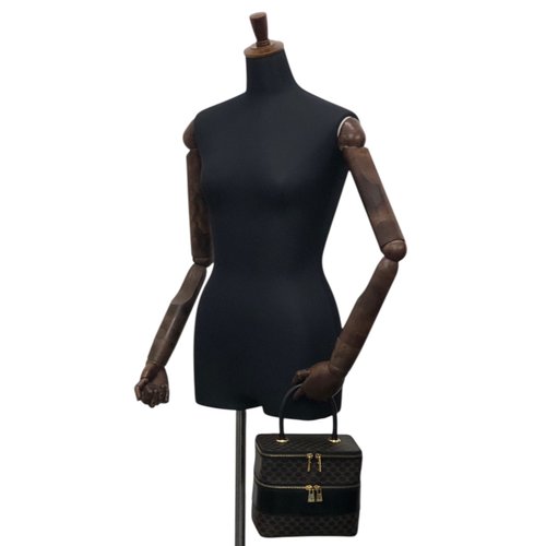 美品 CELINE セリーヌ マカダム トリオンフ バニティ ハンドバッグ CELINE セリーヌ マカダム トリオンフ ブラゾン 2WAY ミニバッグ