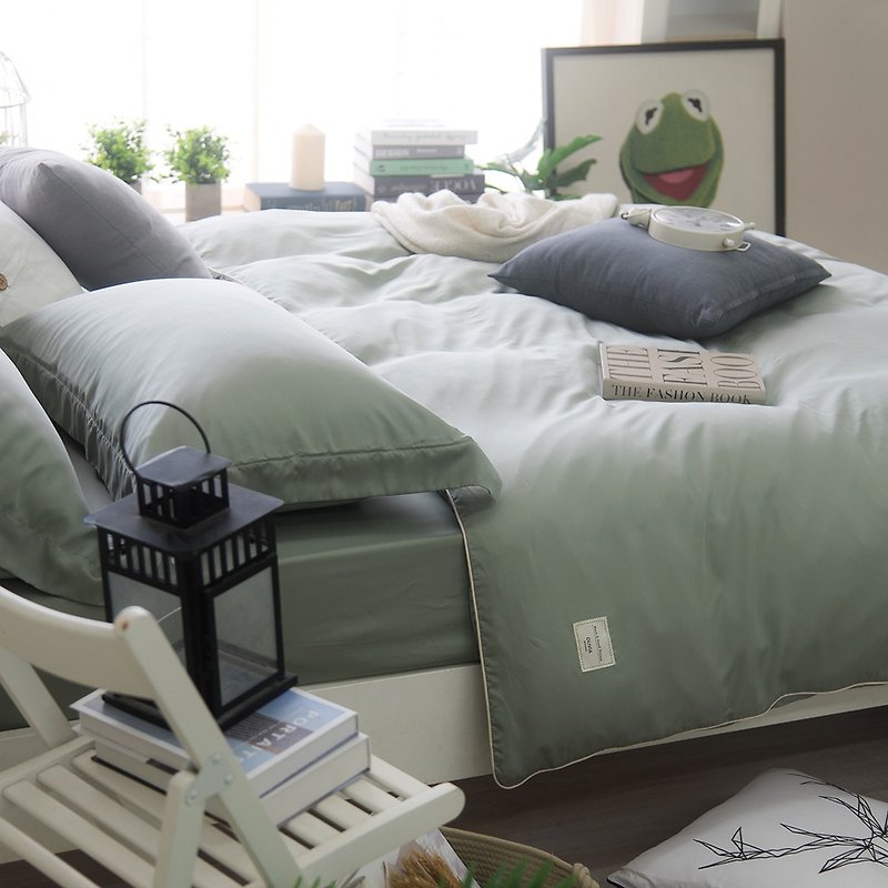DR9000 Mung Bean Paste Pure 100 Count Tencel Lyocell Bed and Duvet Set/Made in Taiwan - เครื่องนอน - วัสดุอื่นๆ 