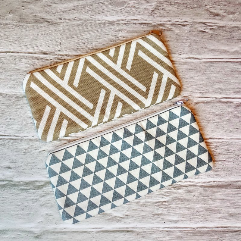 拉鍊收納布包  筆袋  化妝袋  手拿包 (LSG-006) - 鉛筆盒/筆袋 - 棉．麻 灰色