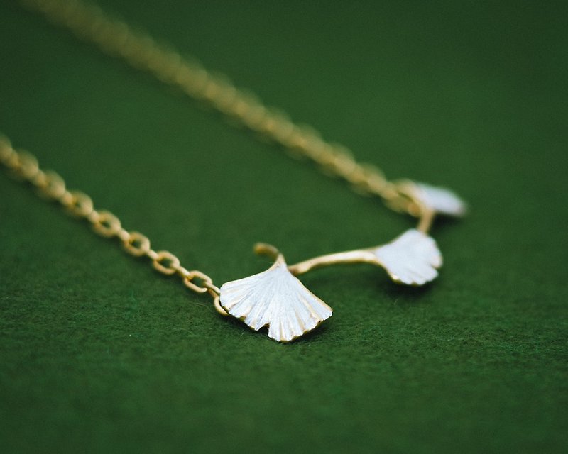 Classic Gingko 3 Leaf necklace - Classic Gingko Leaf - Gingko jewelry - Autumn