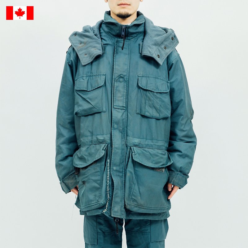 加拿大公發 Gore-tex 空軍極地大衣 軍裝外套 夾克 ECW Parka - 男夾克/外套 - 其他人造纖維 