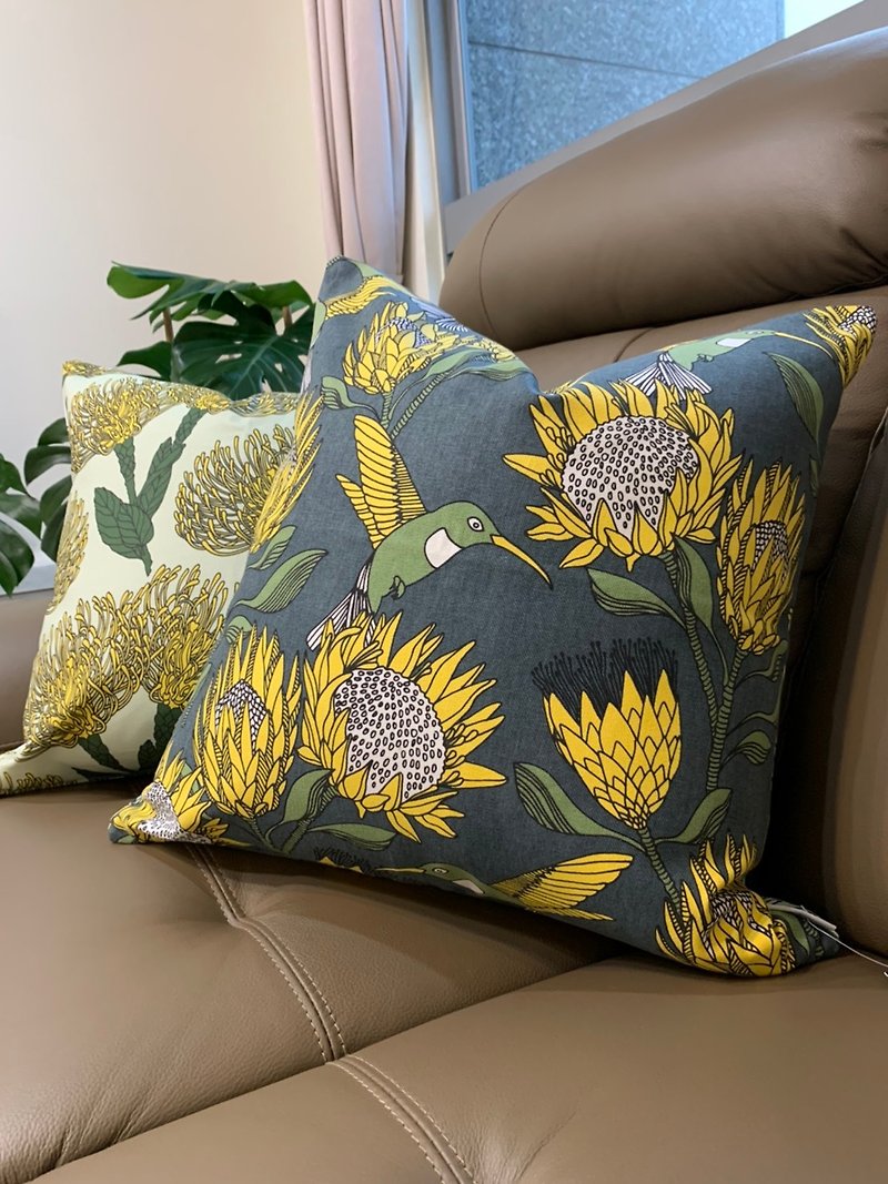 aLoveSupreme/South African Wenqing hand-painted double-sided pillowcase_Iron Grey Yellow Emperor Flower/Blue Turtle Leaf