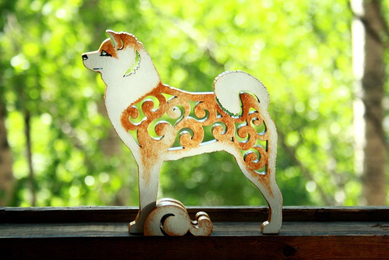 Statuette Akita inu figurine made of wood - 擺飾/家飾品 - 木頭 