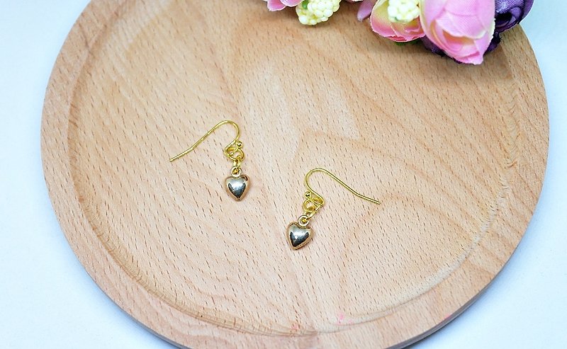 Alloy ＊小小爱＊_勾-style earrings# Valentine gift# #七夕礼# - ต่างหู - โลหะ สีทอง