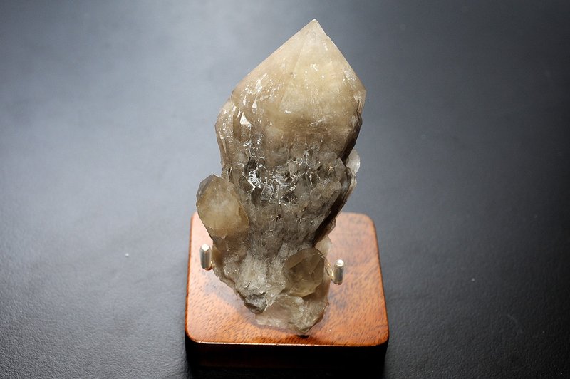 骨幹水晶A3  礦石 水晶 晶柱擺件 靈修 能量 療愈 淨化 - 擺飾/家飾品 - 水晶 