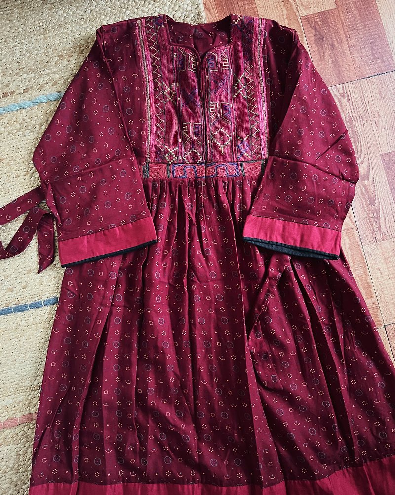 棉．麻 洋裝/連身裙 - Vintage 阿富汗古董刺繡布料再製洋裝