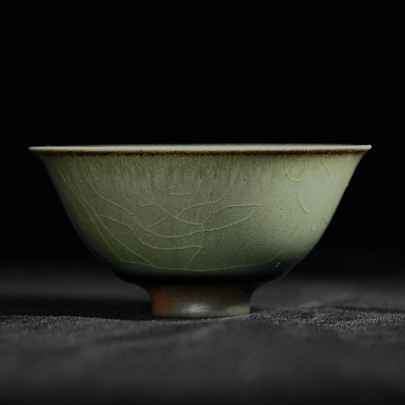 手作柴燒龍泉青瓷小茶碗LONG023 - 茶壺/茶杯/茶具 - 其他材質 