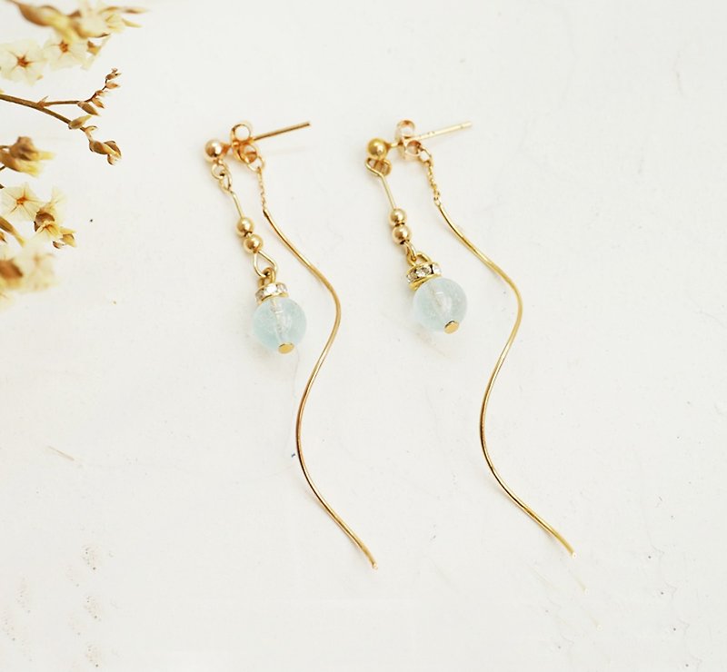 Blue Melody / Natural Topaz Curve Double Earrings - Earrings & Clip-ons - Other Metals Blue