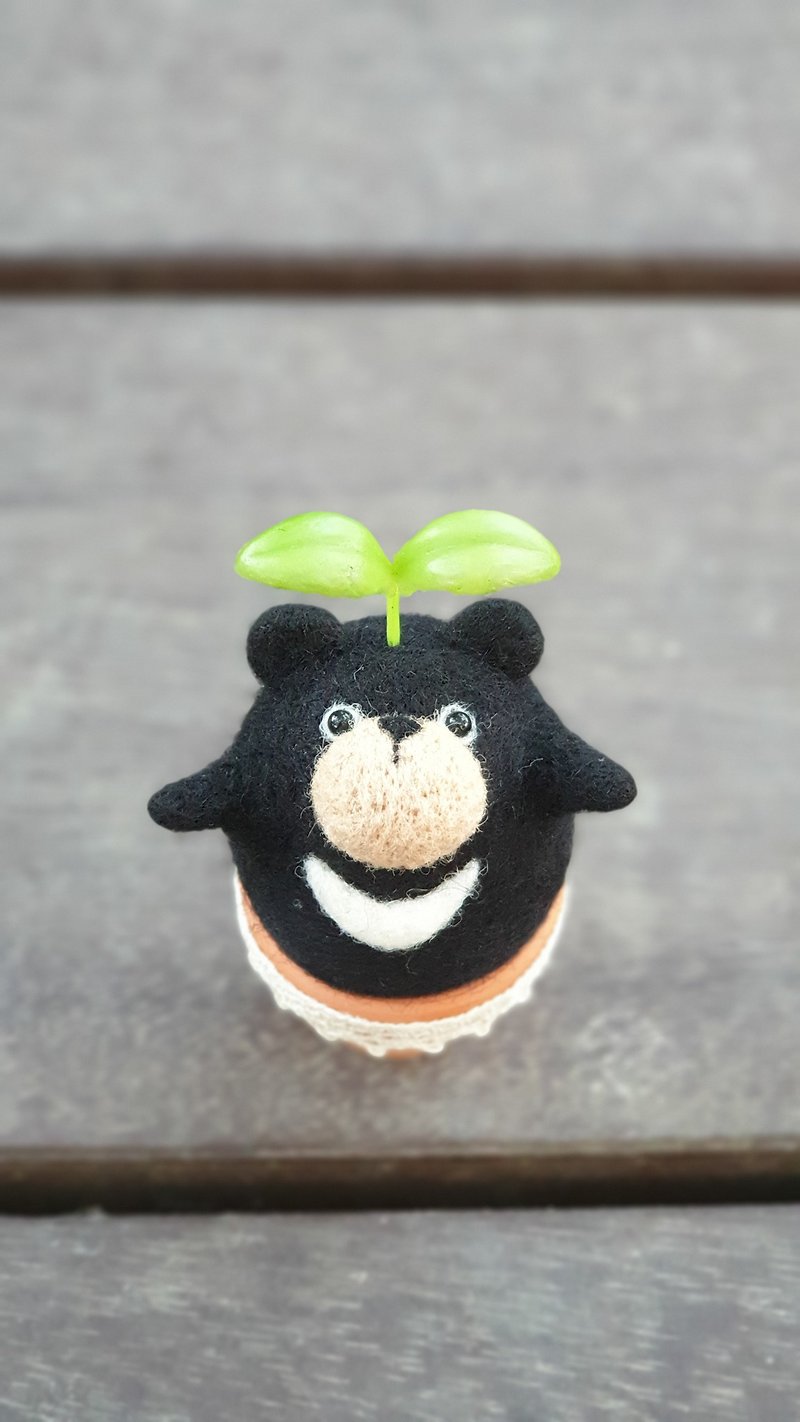 Adorable bean sprout bear - Taiwan black bear - ตุ๊กตา - ขนแกะ สีดำ