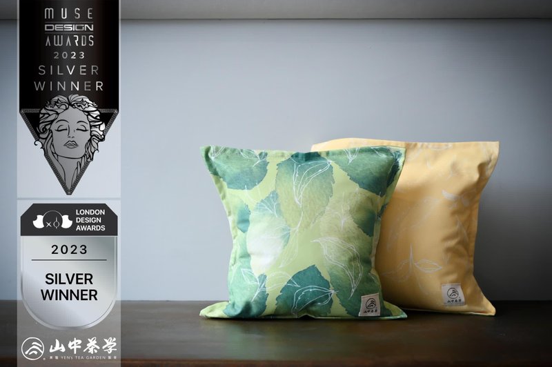 //Congratulations//International Design Double Silver-Exclusive Tea Fragrance Pillow Frozen Top Amber, Ginkgo Forest Green - Pillows & Cushions - Cotton & Hemp 