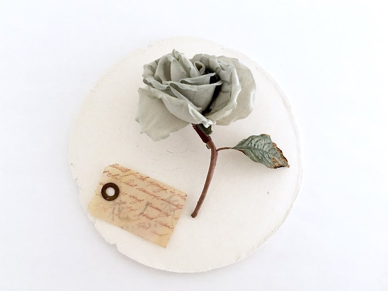 Old rose's corsage (blue) - Brooches - Cotton & Hemp Blue