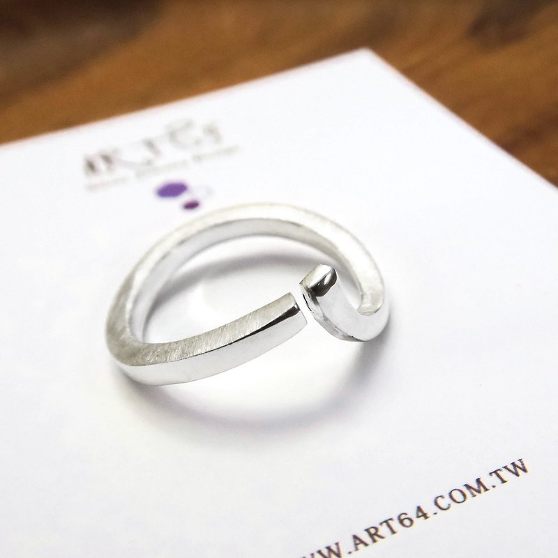 The Power of Embrace (Large) Linear 925 Sterling Silver Ring-64DESIGN - แหวนทั่วไป - เงิน สีเงิน
