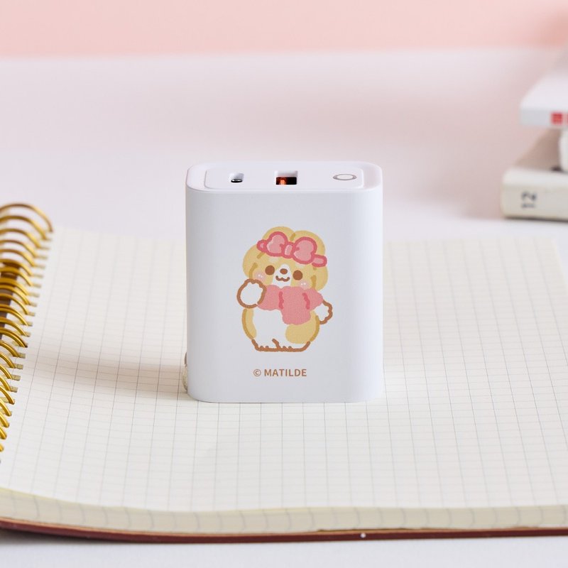 柯基犬卡卡暖冬圍巾USB3.0+PD20W雙孔充電器 - 科技小物 - 塑膠 多色