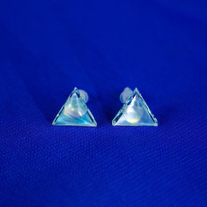 pearl opal earrings (clear/mini triangle) - ต่างหู - เปลือกหอย สีใส