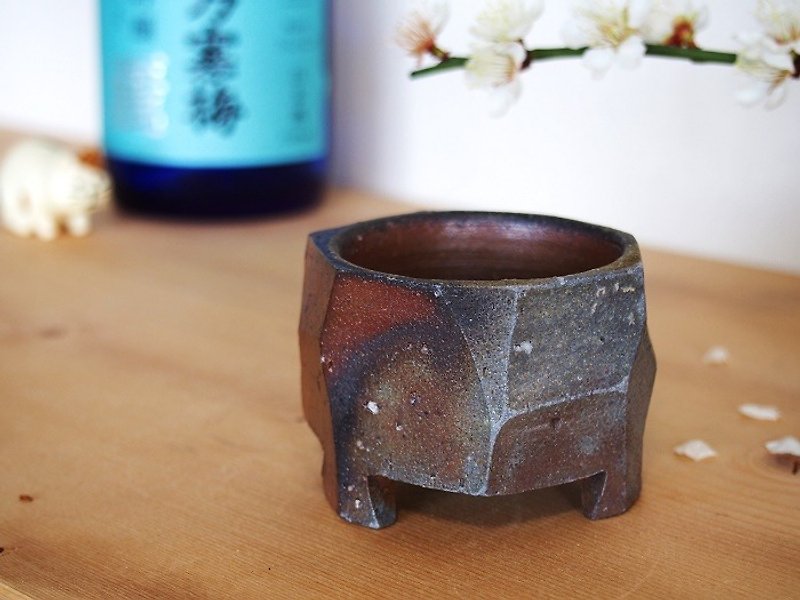 日本岡山備前 陶器 小酒杯 gi-087 - 花瓶/陶器 - 陶 咖啡色