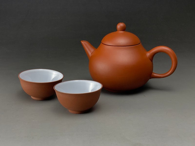 Taiwan [Zhu Ni] pear-shaped pot with two tea cups, one pot and two cups - ถ้วย - ดินเผา สีแดง