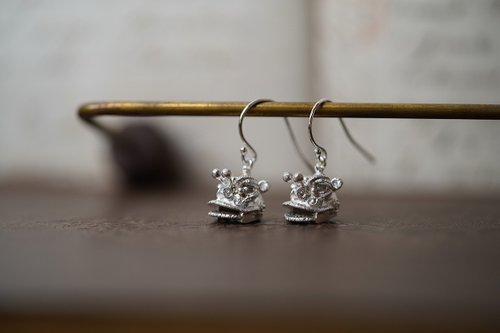 ♡   925シルバー ピアス シルバー925 ハートピアス クロスピアス 十字架 心臓 スタッドピアス