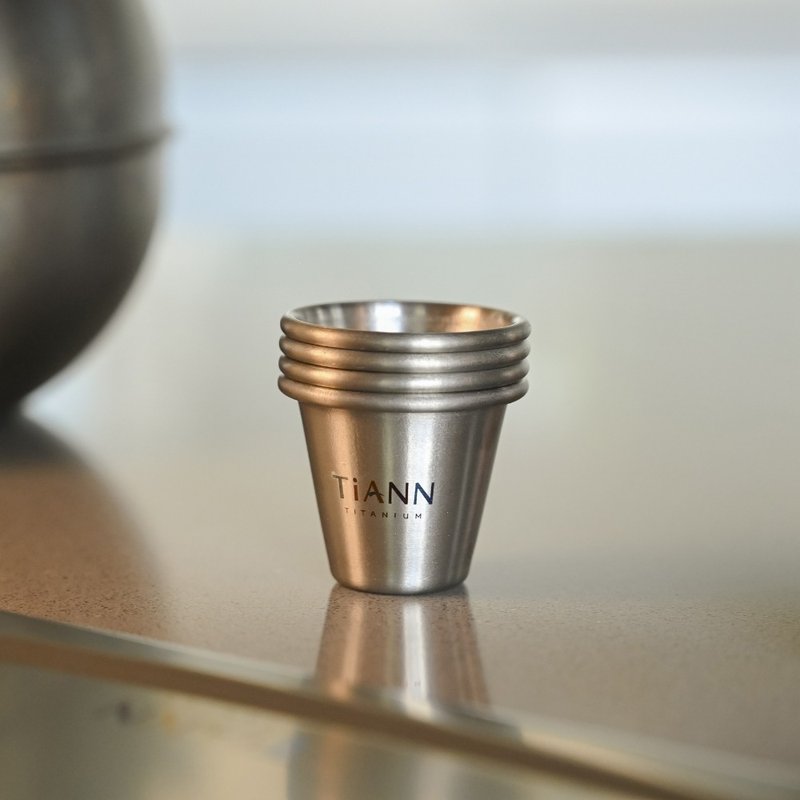 【純鈦小酒杯四入組 20ml】露營酒杯/烈酒杯/shot杯/禮物/入厝 - 酒杯/酒器 - 其他金屬 銀色