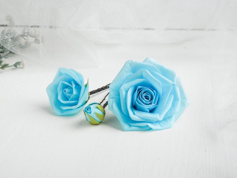 Blue flowers hair pins Floral wedding hair piece Bridal floral headpiece - เครื่องประดับผม - พืช/ดอกไม้ สีน้ำเงิน