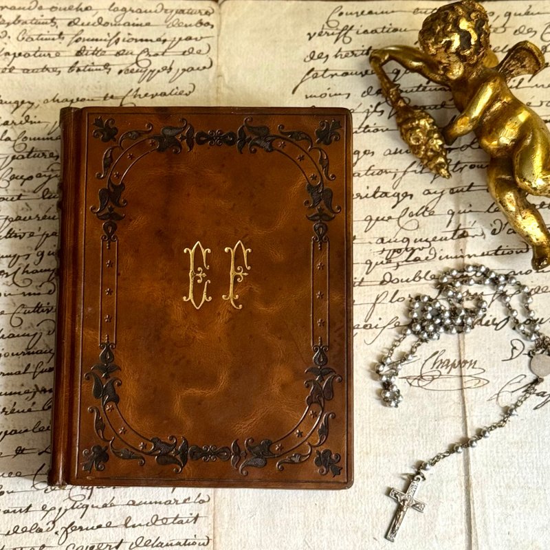 *50794-法國百年古董皮革花卉壓紋彌撒書 - 刊物/書籍 - 紙 