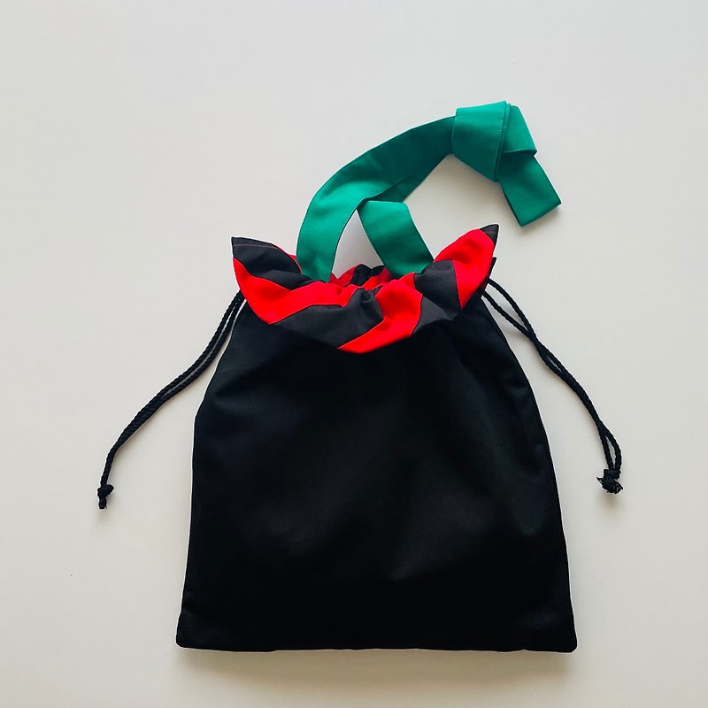 Reversible Striped Frill Kinchaku Tote Bag [Christmas] Cotton