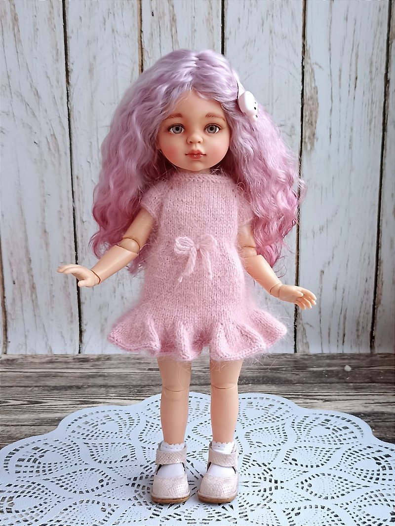 Wig for Paola Reina doll + handmade knitted dress.