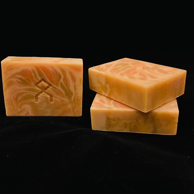 ポメロオレンジの香りの石鹸 100g コールドプロセス手作り石鹸 オセラ 手作り石鹸 - 石けん - サステナブル素材 
