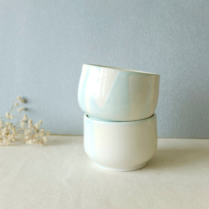 （カップの）低温流動草の緑釉の陶器のカップ/カップ手作り限定版 - 急須・ティーカップ - 陶器 